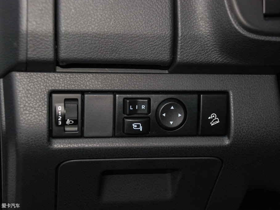 2018D-MAX 3.0T Ԅ(dng)(q)A