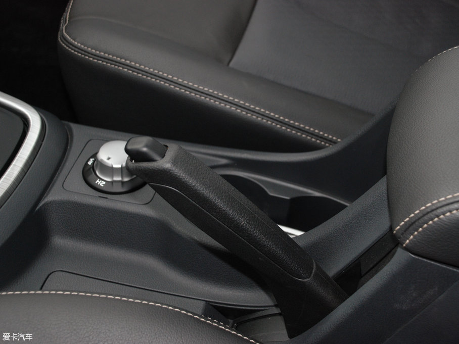 2018��D-MAX 3.0T �Ԅ���򌳬���A��