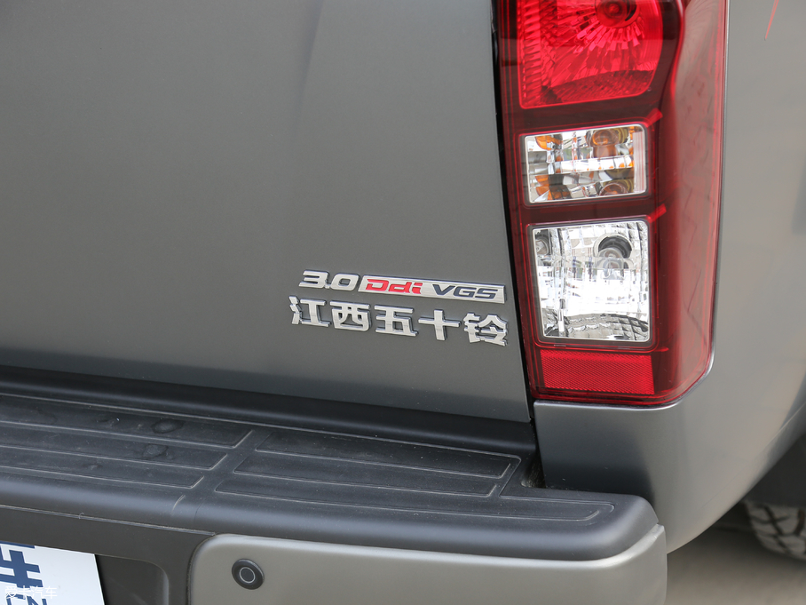 2018D-MAX 3.0T ԄX-POWER