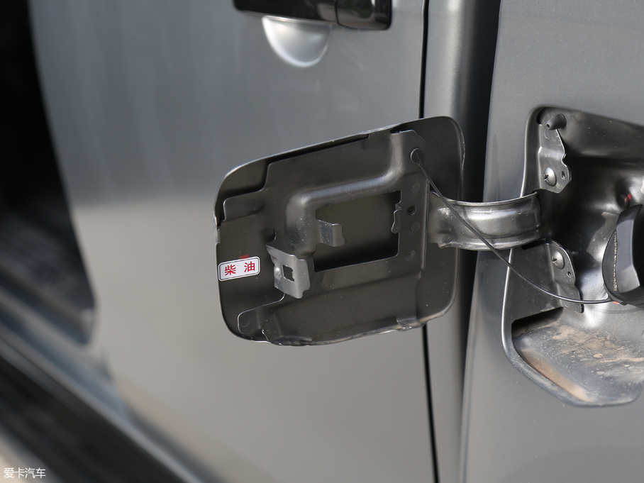 2018D-MAX 3.0T ԄX-POWER