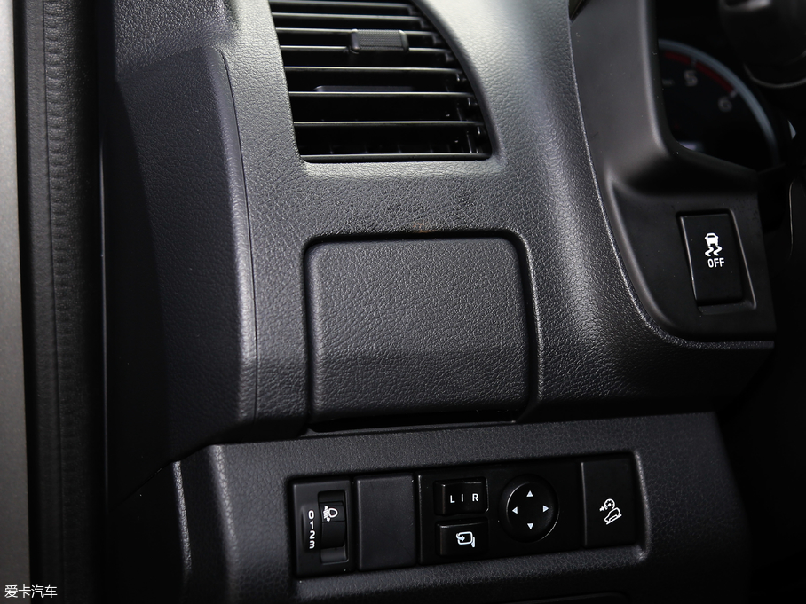 2018D-MAX 3.0T ԄX-POWER