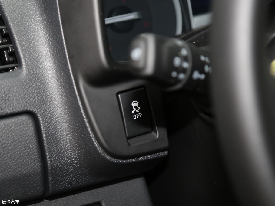 2018D-MAX 3.0T ԄX-POWER