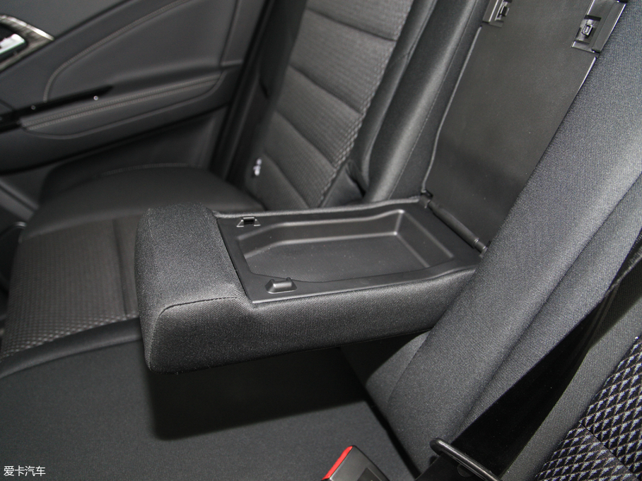 2018ʮmu-X΂b 3.0T  քӄ 5