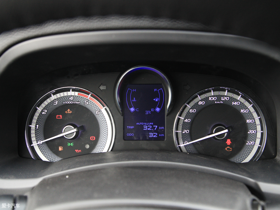 2018ʮmu-X΂b 3.0T  քӄ 5