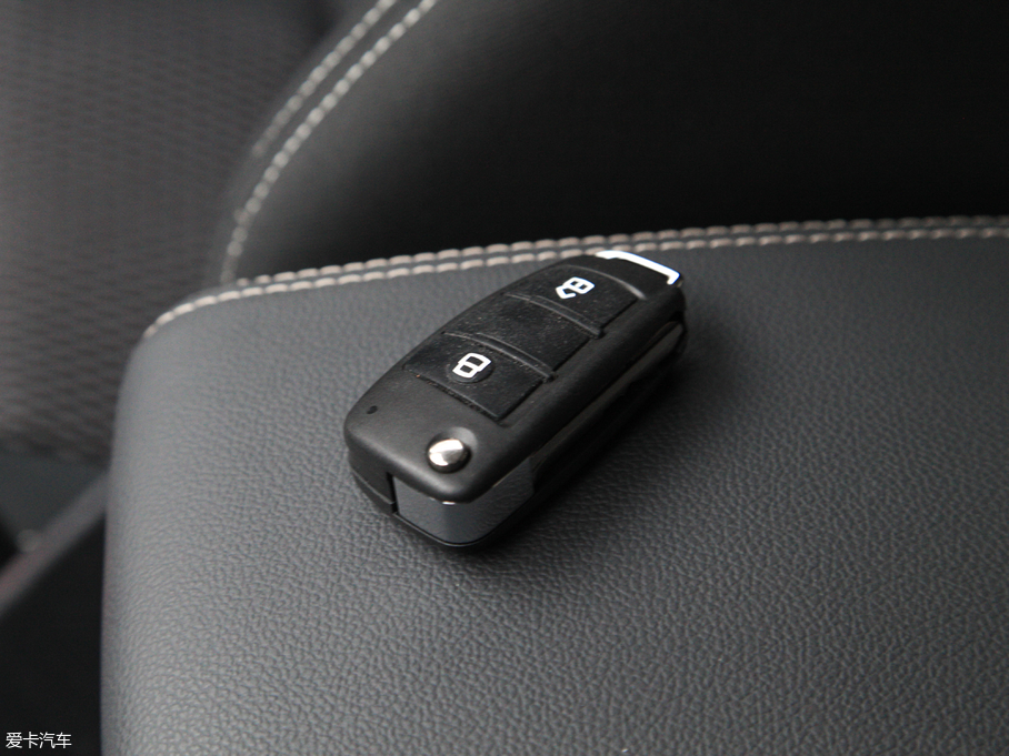 2018ʮmu-X΂b 3.0T  քӄ 5