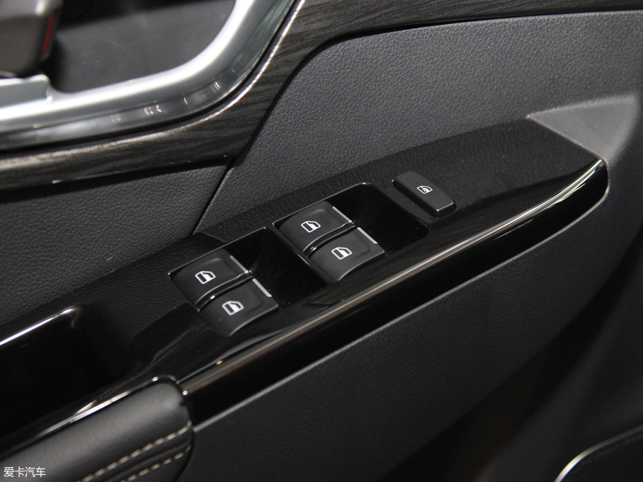 2018ʮmu-X΂b 1.9T  ԄӄŐ 5