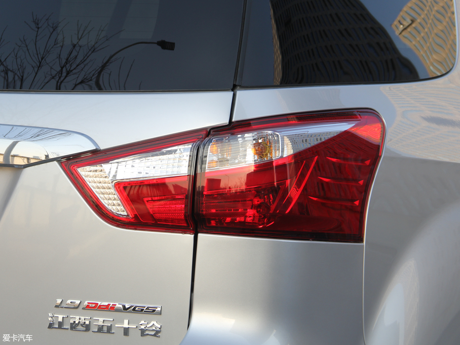 2018ʮmu-X΂b 1.9T  Ԅӄ 7