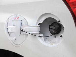 20183.0T (q) քӄ 5 w