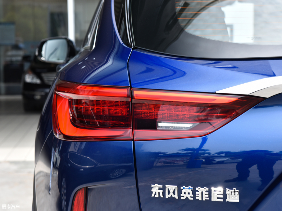 2018ӢQX50 2.0T (q)Ş