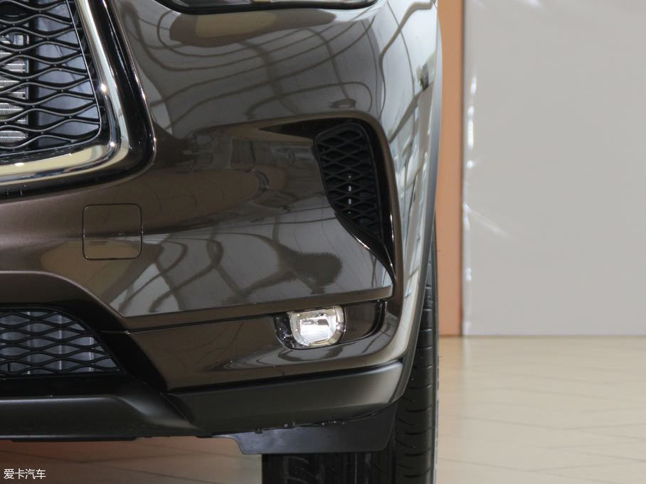 2018ӢQX50 2.0T ݼӢ