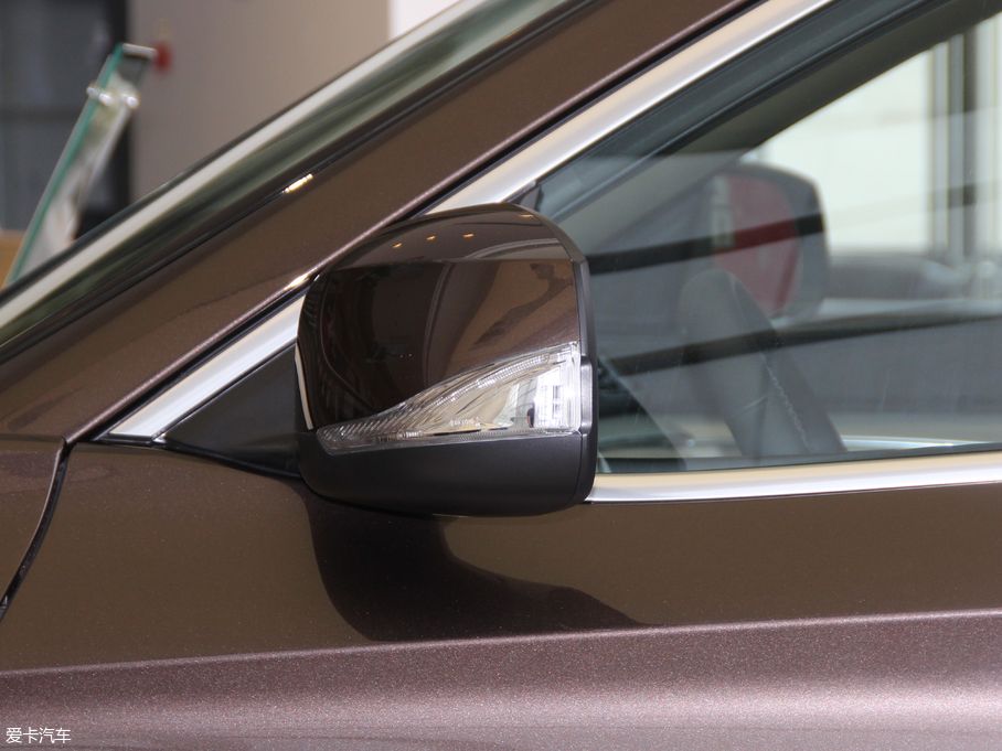 2018ӢQX50 2.0T ݼӢ