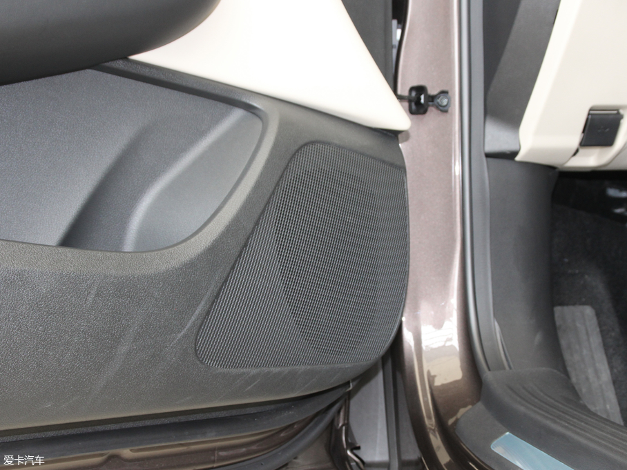 2018ӢQX50 2.0T ݼӢ