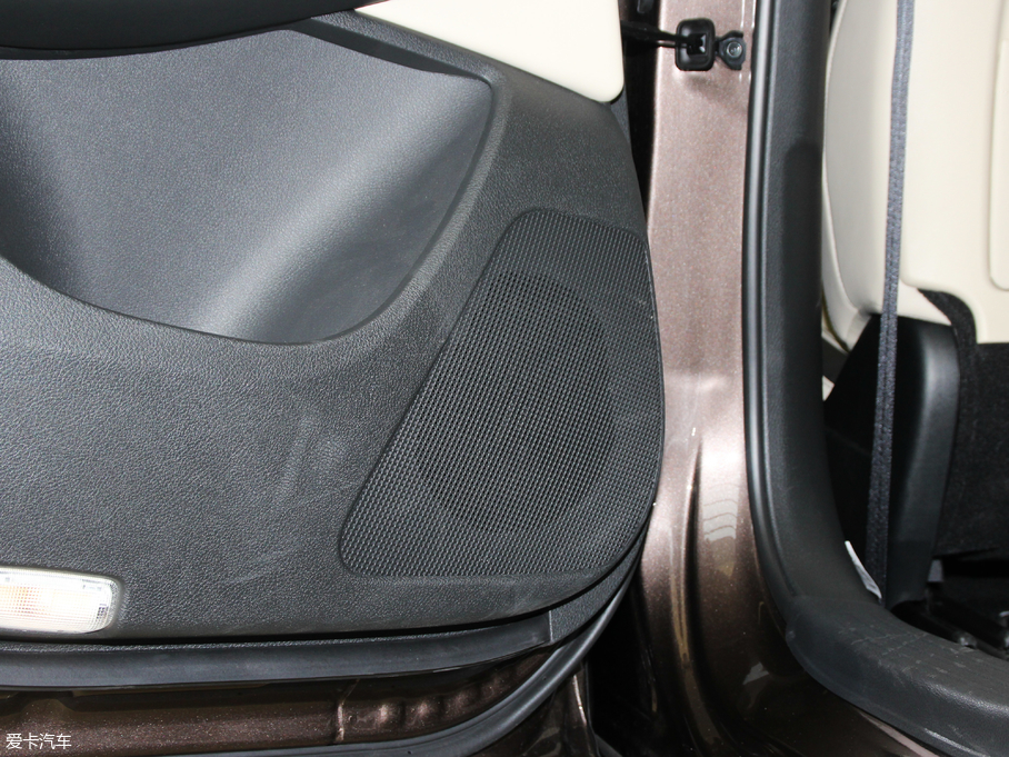 2018ӢQX50 2.0T ݼӢ