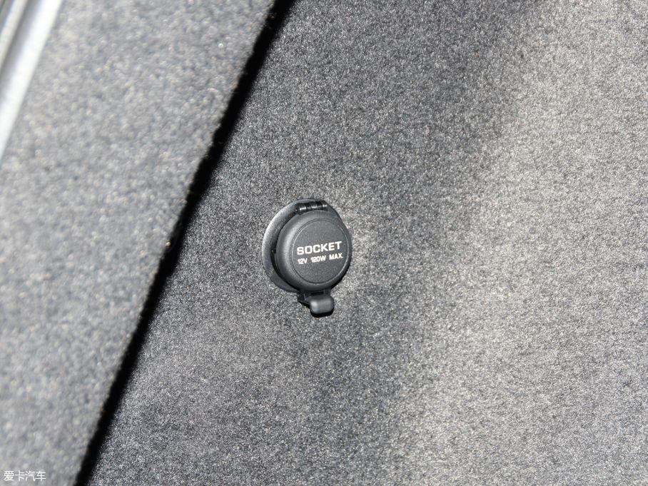 2018ӢQX50 2.0T ݼӢ