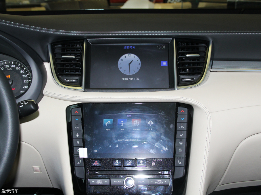 2018ӢQX50 2.0T ݼӢ