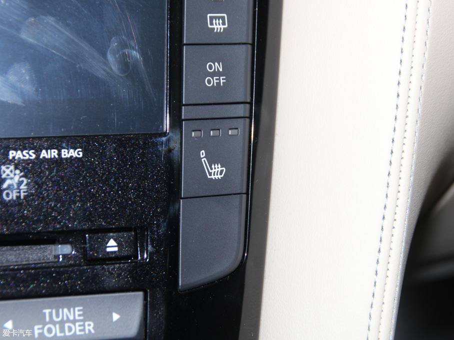 2018ӢQX50 2.0T ݼӢ