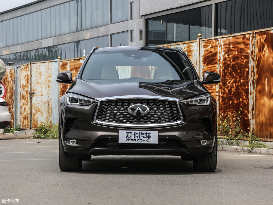 2018ӢQX50 2.0T 콢