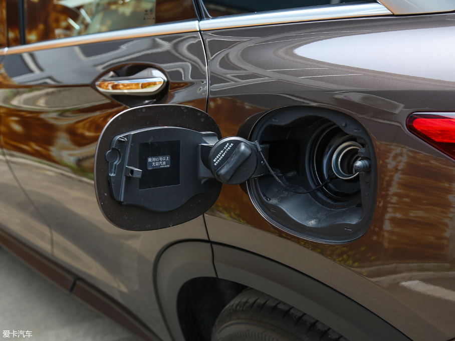 2018ӢQX50 2.0T (q)Ş