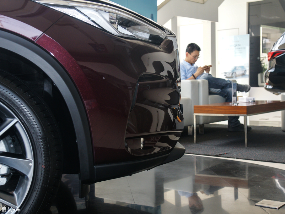 2018ӢQX50 2.0T (q)ܰ