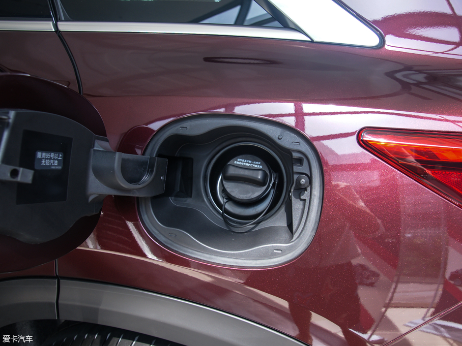 2018ӢQX50 2.0T (q)ܰ