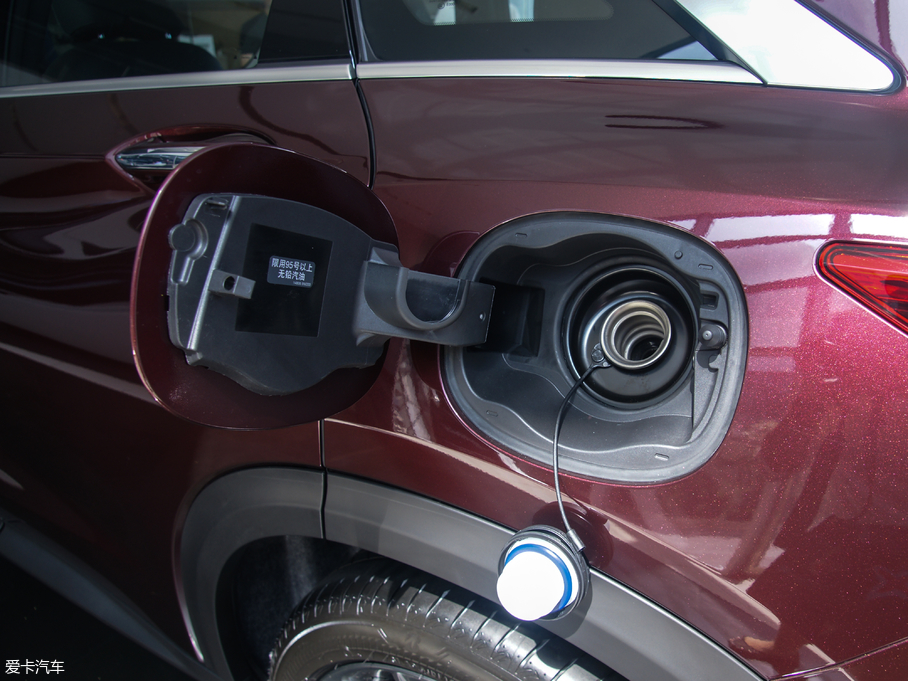 2018ӢQX50 2.0T (q)ܰ