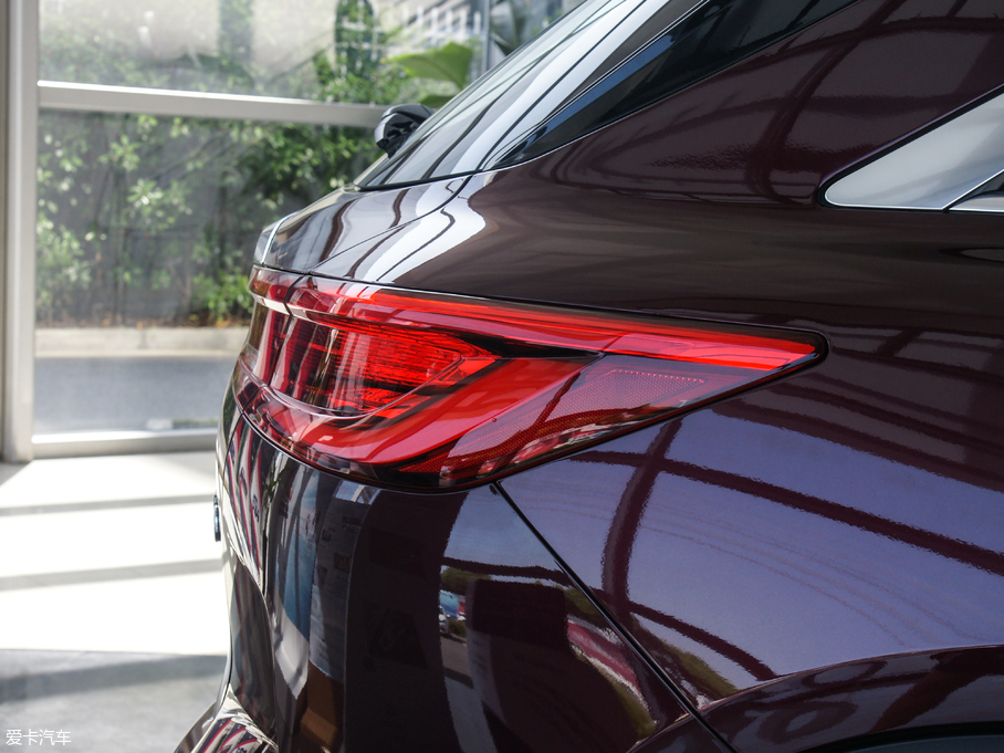 2018ӢQX50 2.0T (q)ܰ