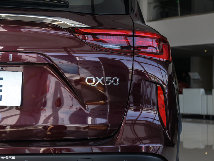 2018ӢQX50 2.0T ܰ