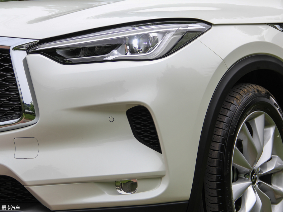 2018ӢQX50 2.0T ݼӢ