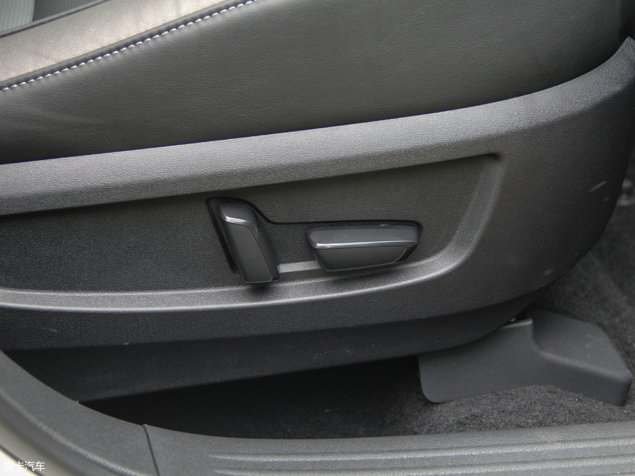 2018ӢQX50 2.0T (q)ݼӢ