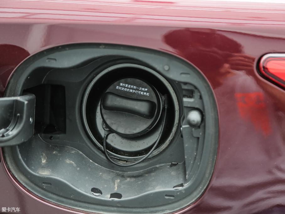 2018ӢQX50 2.0T (q)ܰ