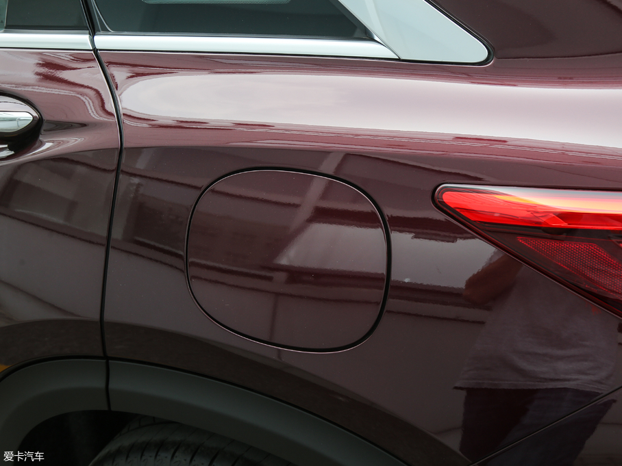 2018ӢQX50 2.0T (q)ܰ