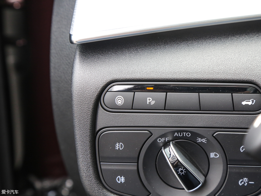 2018ӢQX50 2.0T (q)ܰ