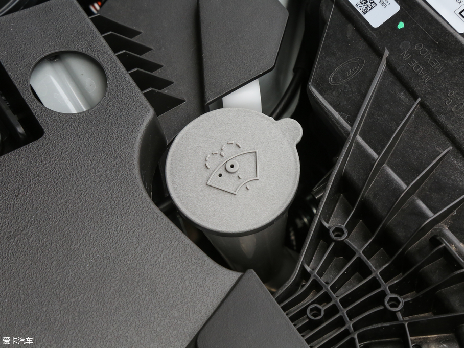 2018ӢQX50 2.0T (q)ܰ