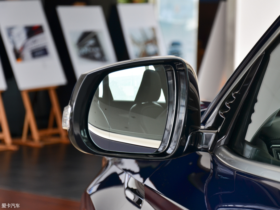 2018ӢQX50 2.0T (q)ݼӢ