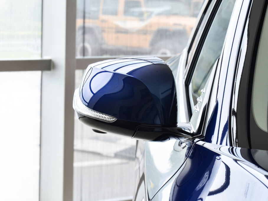 2018ӢQX50 2.0T ݼӢ