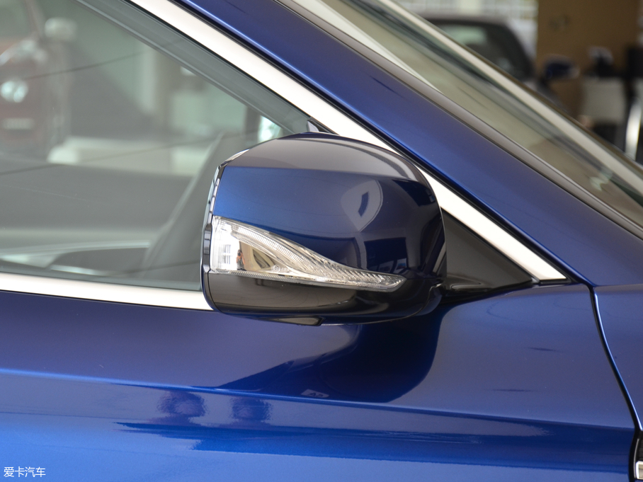 2018ӢQX50 2.0T ݼӢ