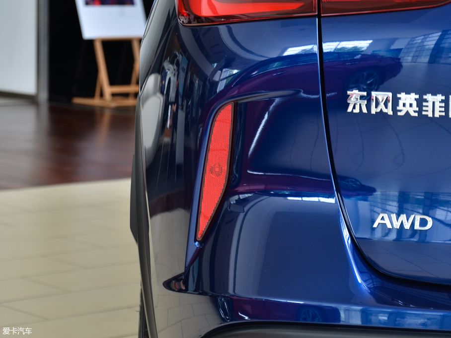 2018ӢQX50 2.0T ݼӢ