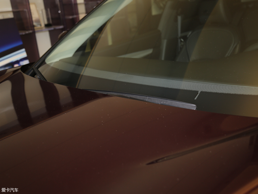 2018ӢQX50 2.0T ݼӢ