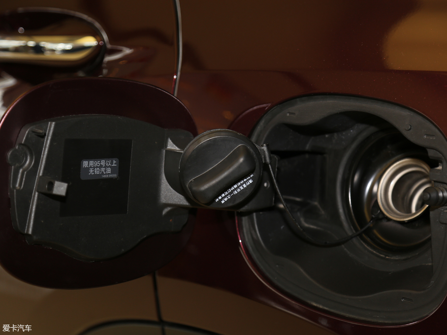 2018ӢQX50 2.0T ݼӢ