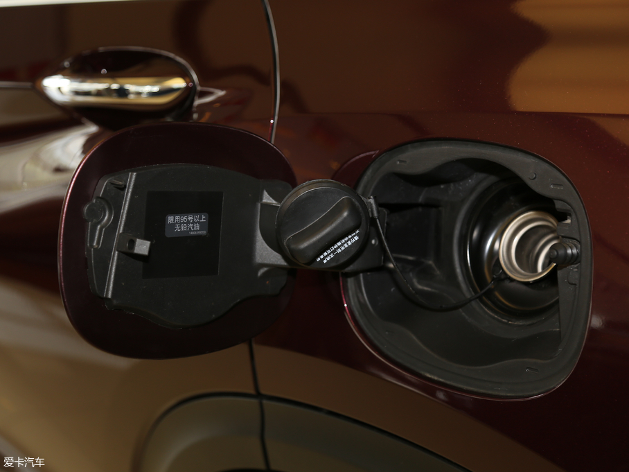 2018ӢQX50 2.0T ݼӢ