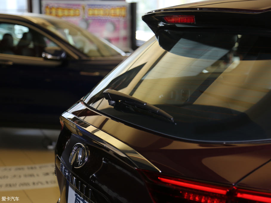 2018ӢQX50 2.0T ݼӢ