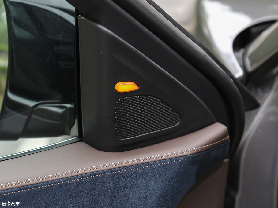 2018ӢQX50 2.0T (q)Ş