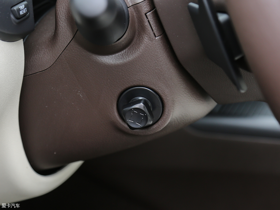 2018ӢQX50 2.0T (q)Ş