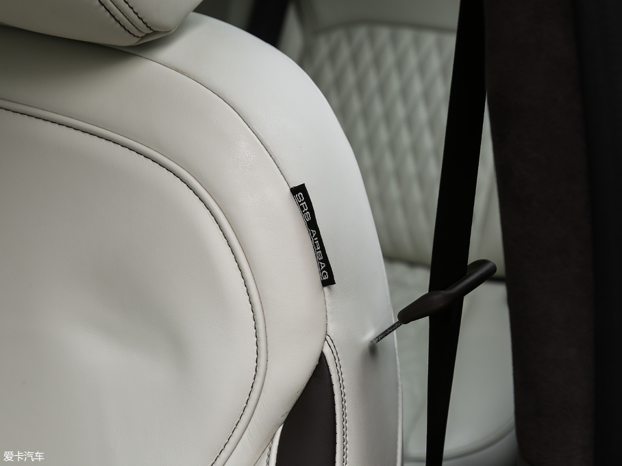 2018ӢQX50 2.0T (q)Ş