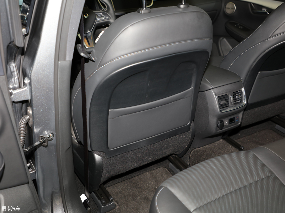 2018ӢQX50 2.0T ݼӢ