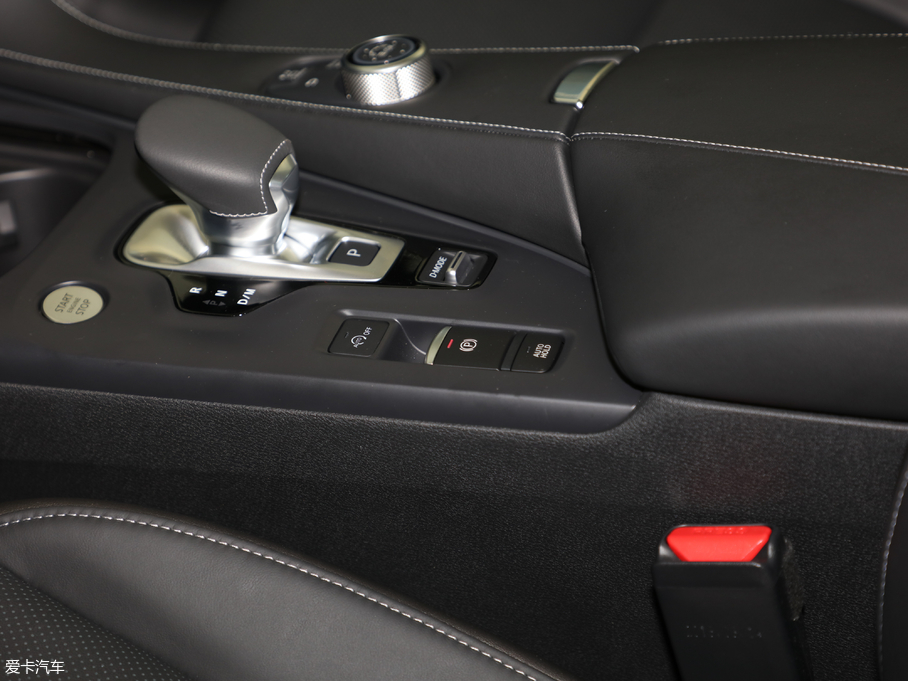 2018ӢQX50 2.0T ݼӢ