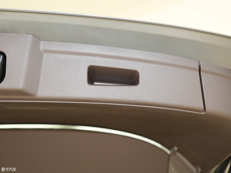 2018ӢQX50 2.0T (q)Ş