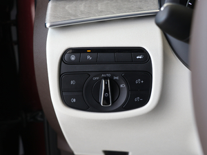 20182.0T (q)A п؅^(q)