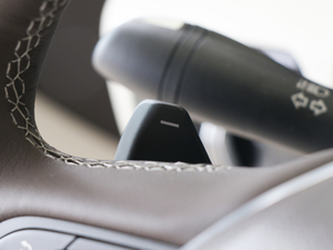 20182.0T (q)A п؅^(q)