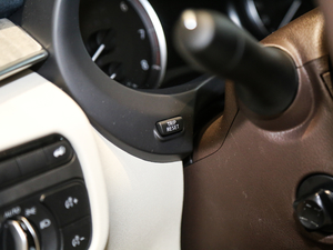 20182.0T (q)A п؅^(q)